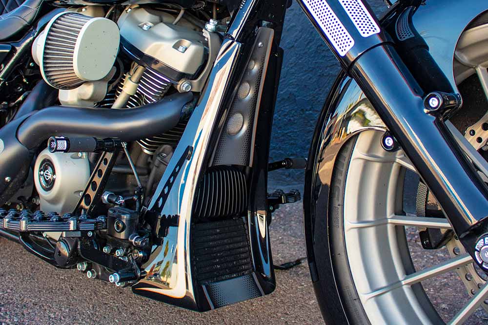 DIMPLE DIE CHIN SPOILER For 2017-Present Trike Models