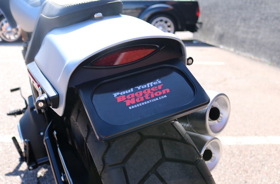 M8 FAT BOB® LIGHT & LICENSE KIT