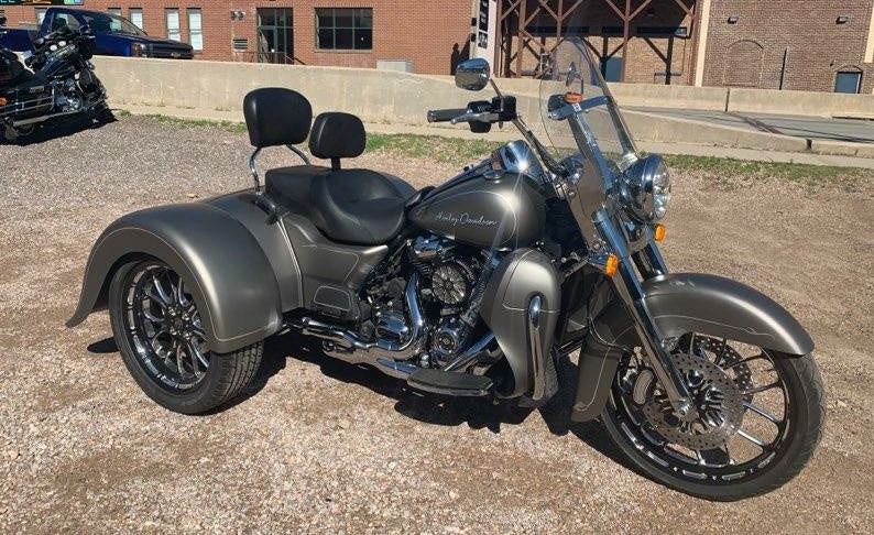 Swoop Freewheeler & Road Glide 3 Trike Rear Fenders