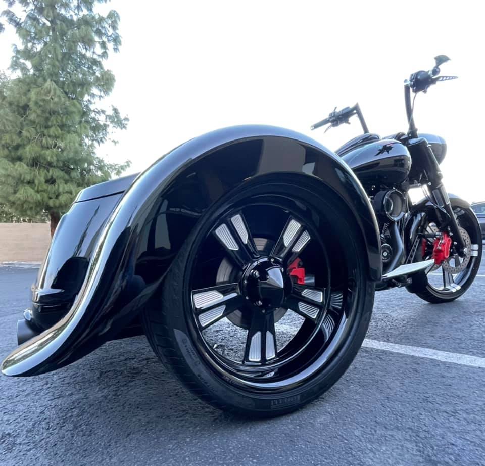 FREEWHEELER REAR FENDER