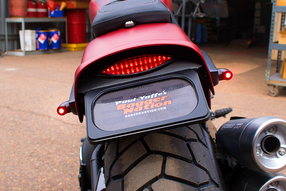 M8 FAT BOB® LIGHT & LICENSE KIT