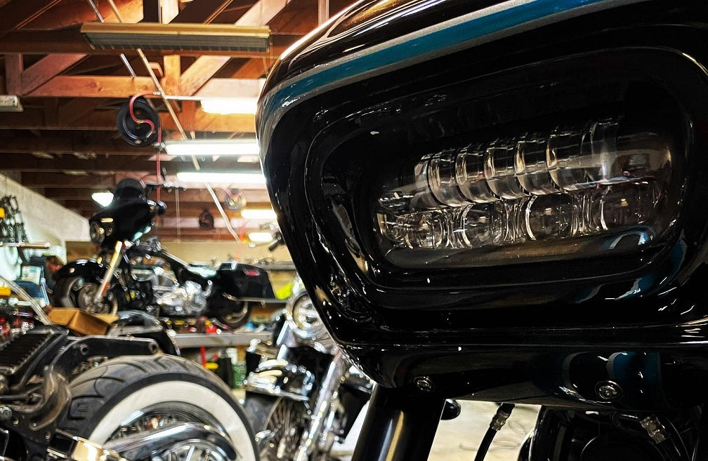 SHARKNADO® FAIRING includes a Klock Werks Flare™ Windshield!