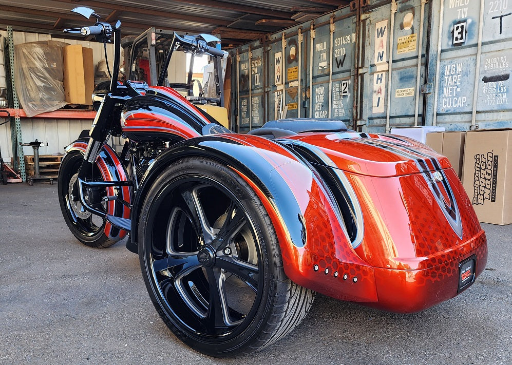 PRO STREET REAR END KITS FOR FREEWHEELER® & ROAD GLIDE 3®