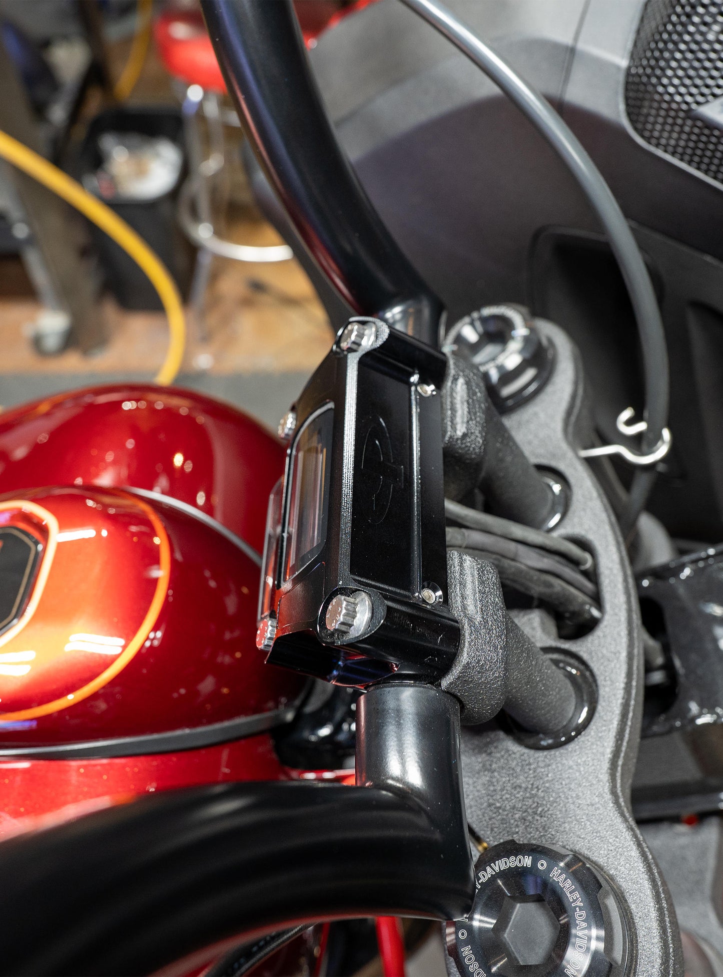 Digital Super Riser Clamp