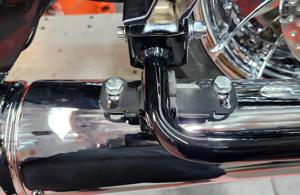 Straight Pipes Adjustment System