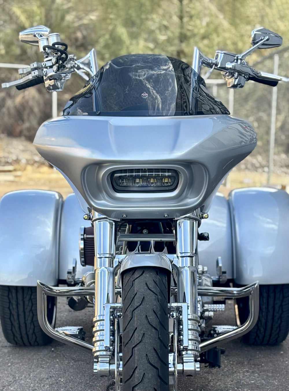 SHARKNADO® FAIRING includes a Klock Werks Flare™ Windshield!