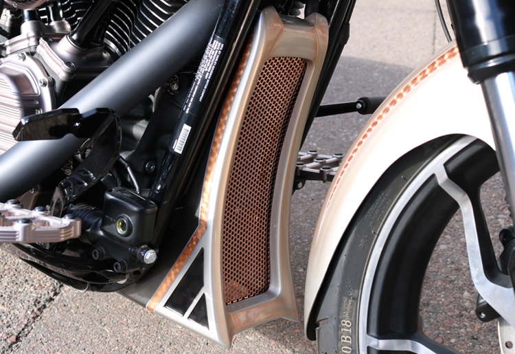 BLACK STASH CHIN SPOILER FOR M8 SOFTAILS®