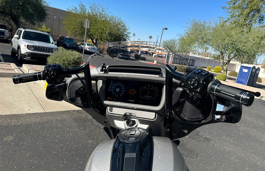 MONKEY BAGGER BARS  (2023-Present CVO Street Glide and 2024-Present Street Glide and CVO Street Glide)