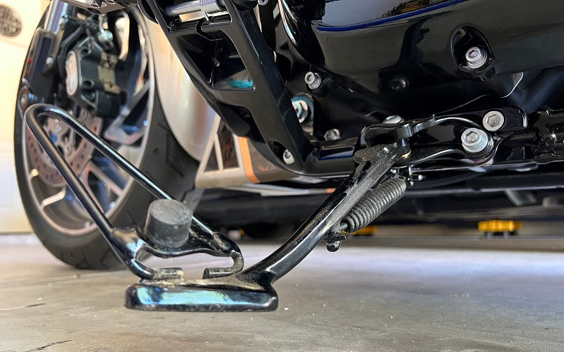 FIX-STAND (M8 Softail® Kickstand Correction)