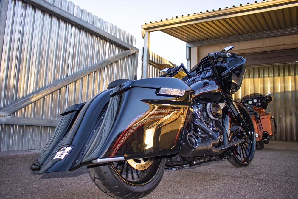 SWOOP 5-PIECE STRETCHED REAR END KITS (Bags + Fender + Side Covers for 2014-Present Touring)