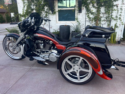 Harley-Davidson / Paul Yaffe 2022 Full Custom Chopper, Tri Glide with Bagger Nation 26" wheel, 20" matching rear wheels and full custom body! Also includes color matched Trailer!