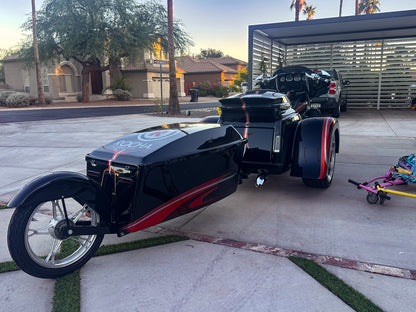 Harley-Davidson / Paul Yaffe 2022 Full Custom Chopper, Tri Glide with Bagger Nation 26" wheel, 20" matching rear wheels and full custom body! Also includes color matched Trailer!