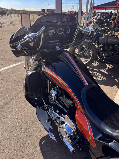 Harley-Davidson / Paul Yaffe 2022 Full Custom Chopper, Tri Glide with Bagger Nation 26" wheel, 20" matching rear wheels and full custom body! Also includes color matched Trailer!