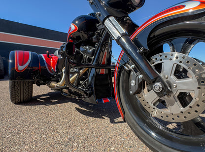 Harley-Davidson / Paul Yaffe 2022 Full Custom Freewheeler with Bagger Nation SRT Wide Performance Tire Kit & Matching Bushtec Trailer