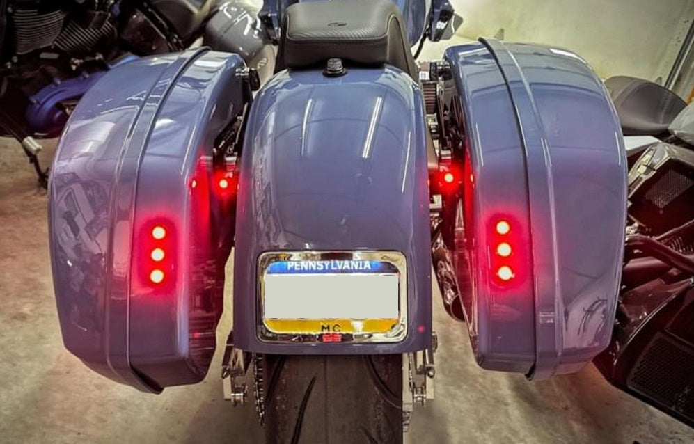 THUNDER BOLT TAILLIGHTS (RED RUN & BRAKE WITH AMBER SIGNAL)