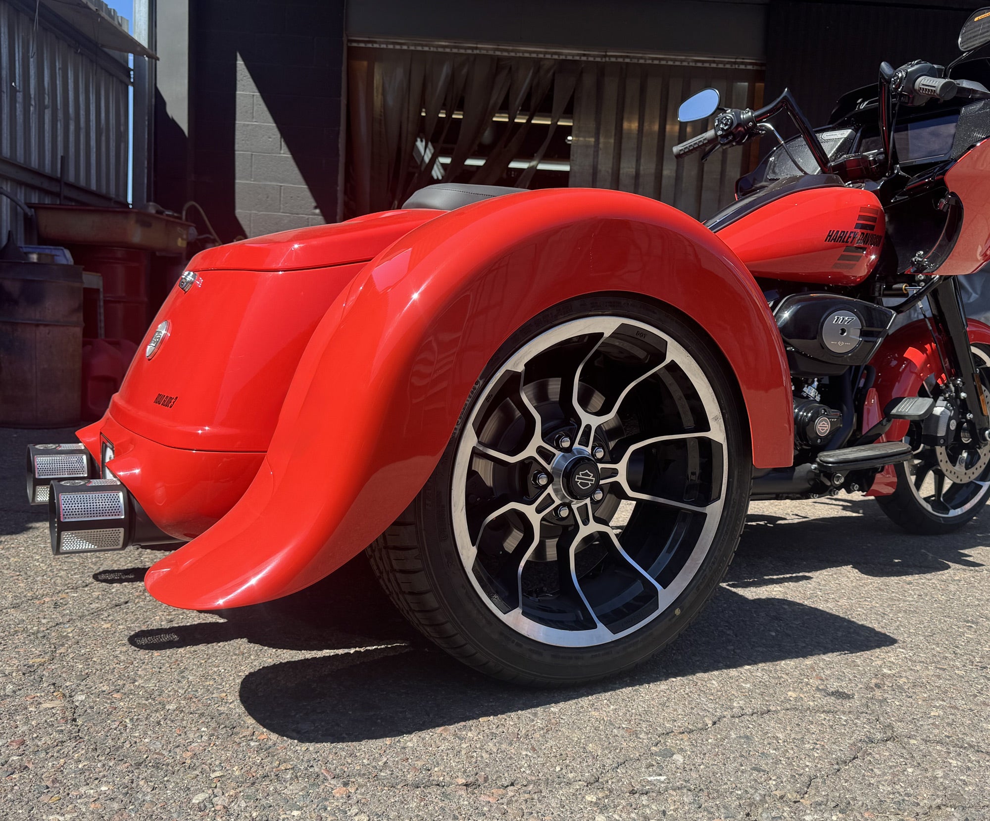 Swoop Rear Fenders for Trikes – Paul Yaffe Originals
